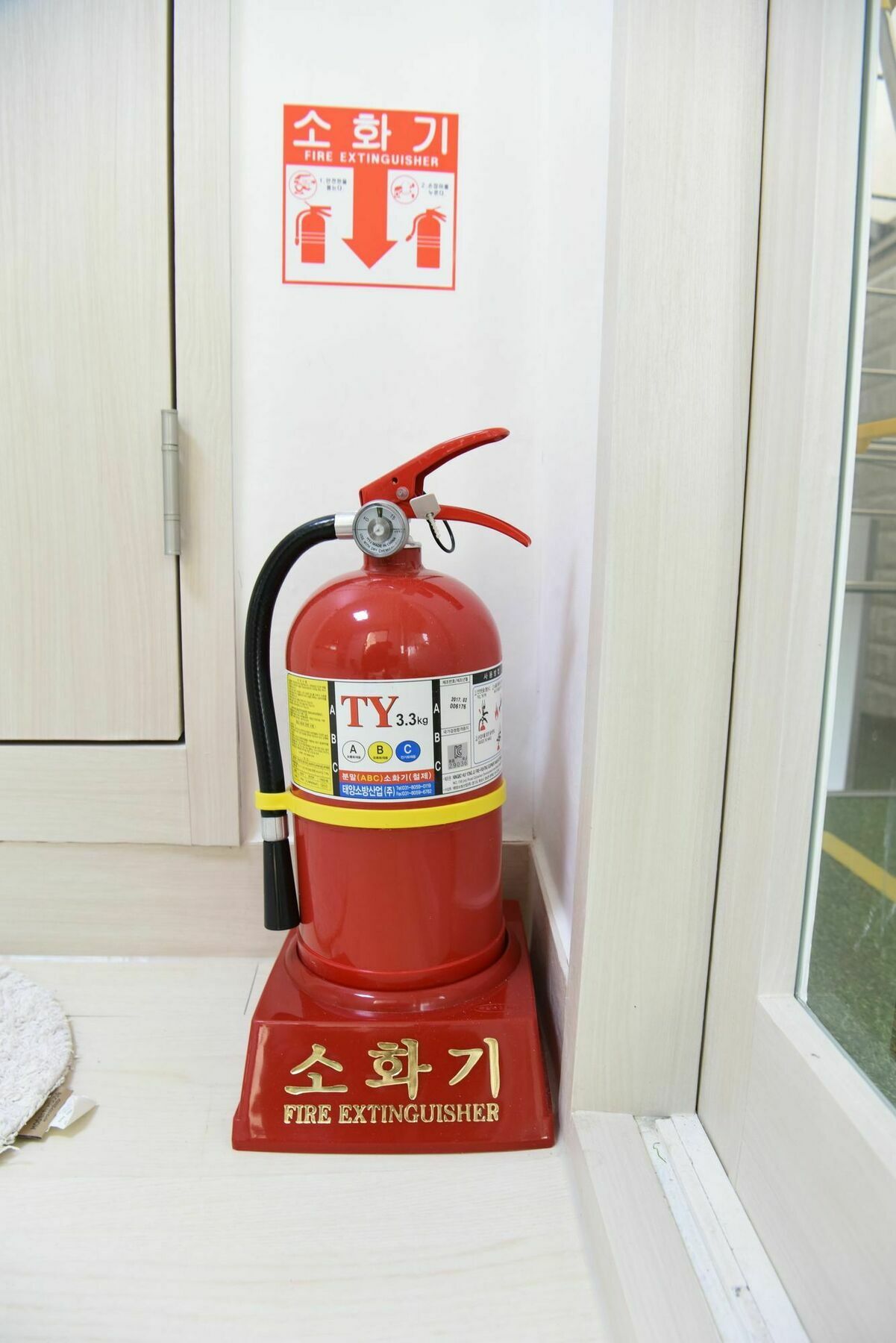 Jw Stay In Hongdae Seoel Buitenkant foto
