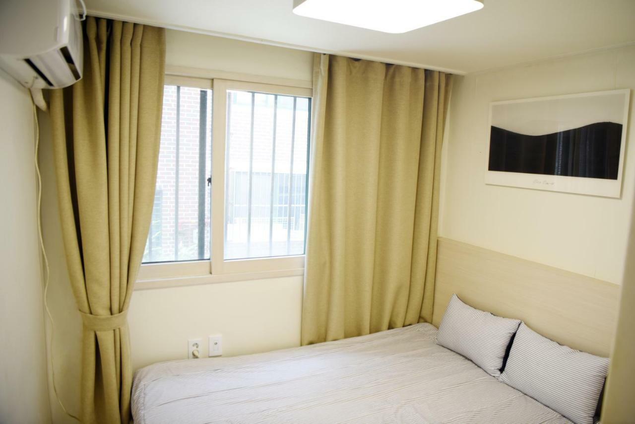 Jw Stay In Hongdae Seoel Buitenkant foto